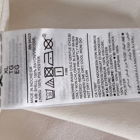 Old Navy Pink and Red Festival Resortwear Flutter Sleeve Floral Sundress Size XL - Picture 13 of 14